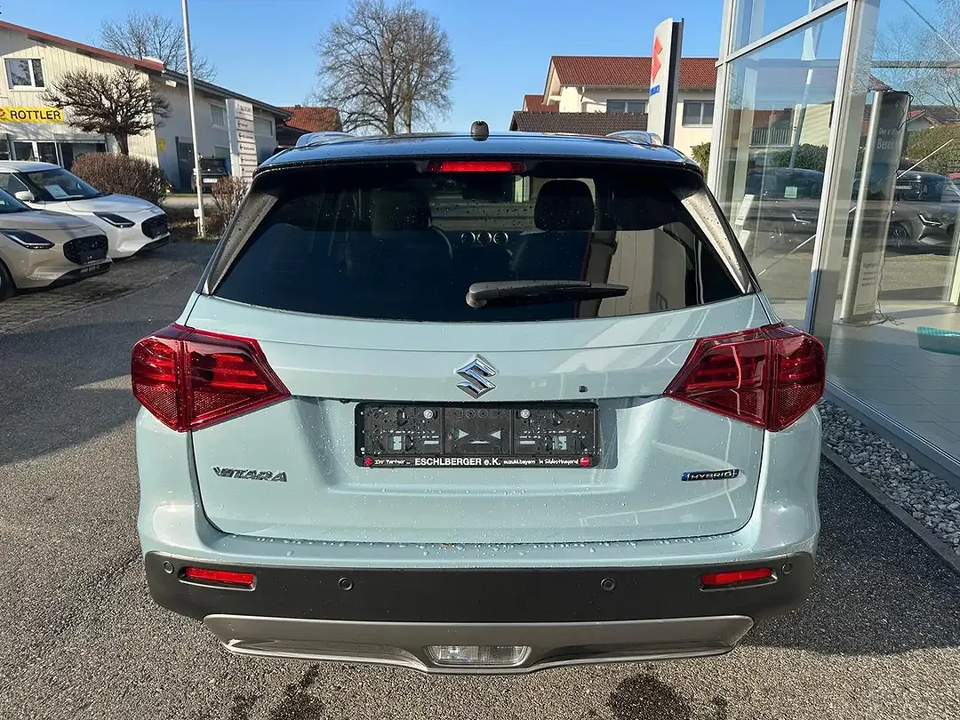 Suzuki Vitara - Thumbnail 3