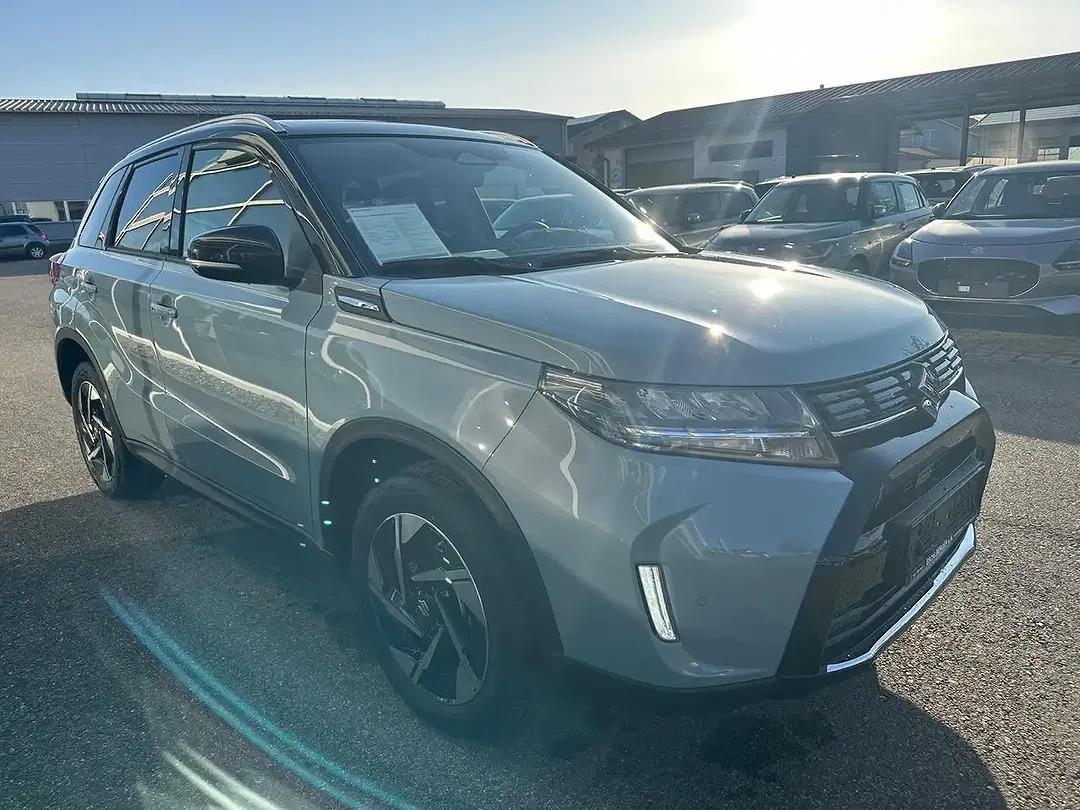 Suzuki Vitara - Thumbnail 5