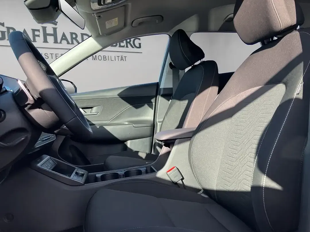 Hyundai KONA - Thumbnail 11