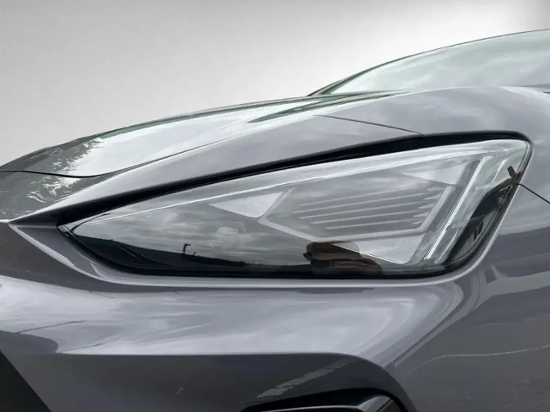 CUPRA Leon - Thumbnail 6