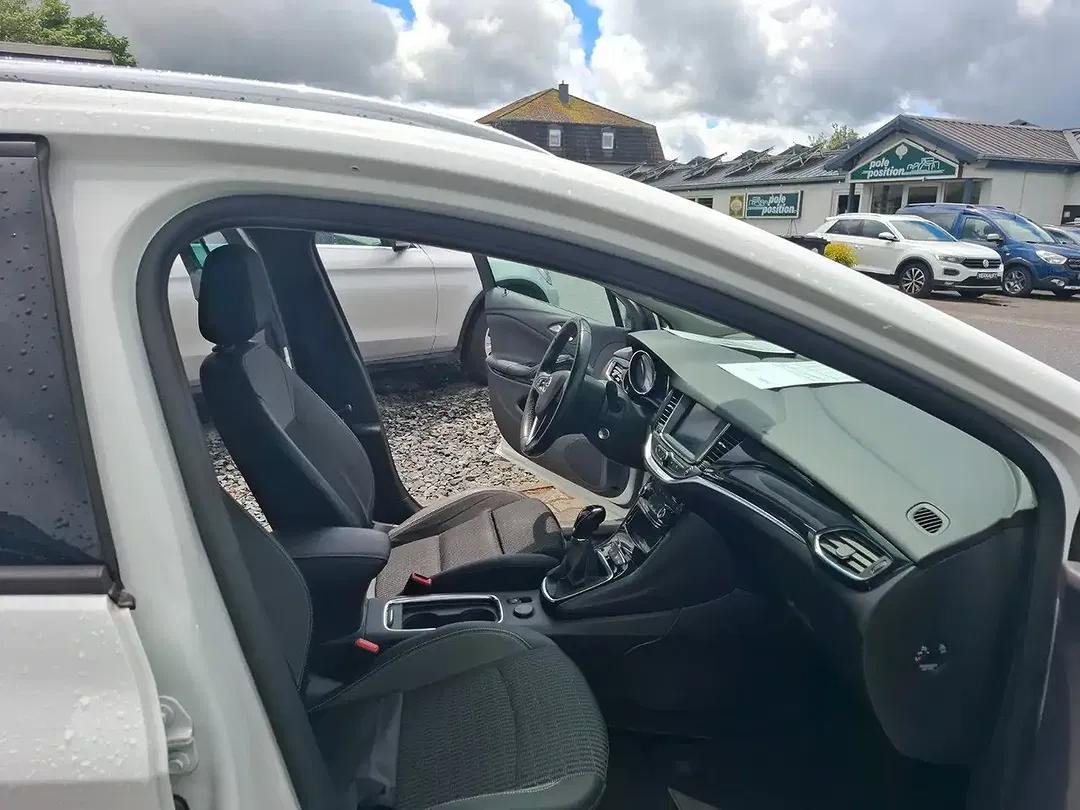 Opel Astra - Thumbnail 12