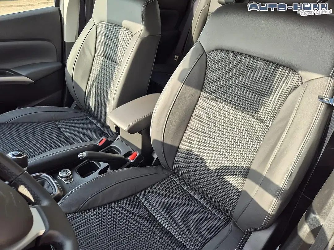 Suzuki S-Cross - Thumbnail 11