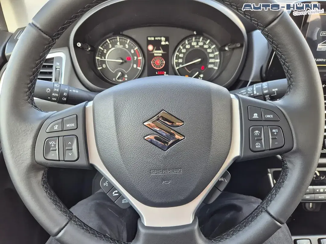 Suzuki S-Cross - Thumbnail 15