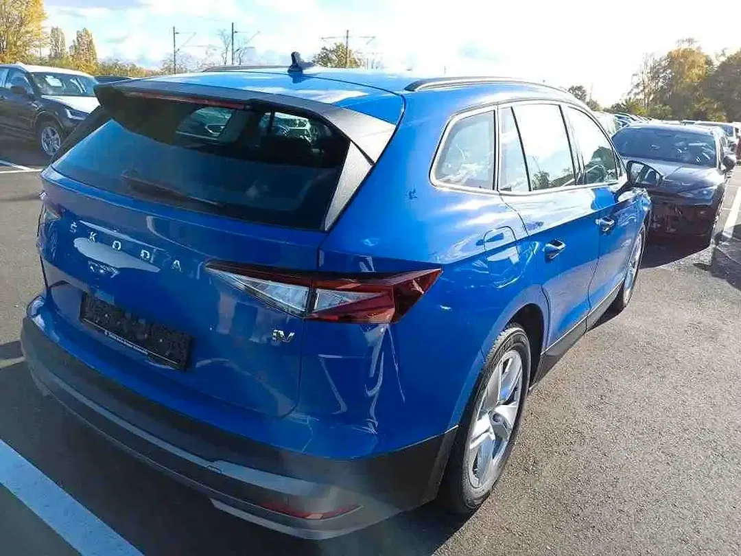 Skoda Enyaq - Thumbnail 3