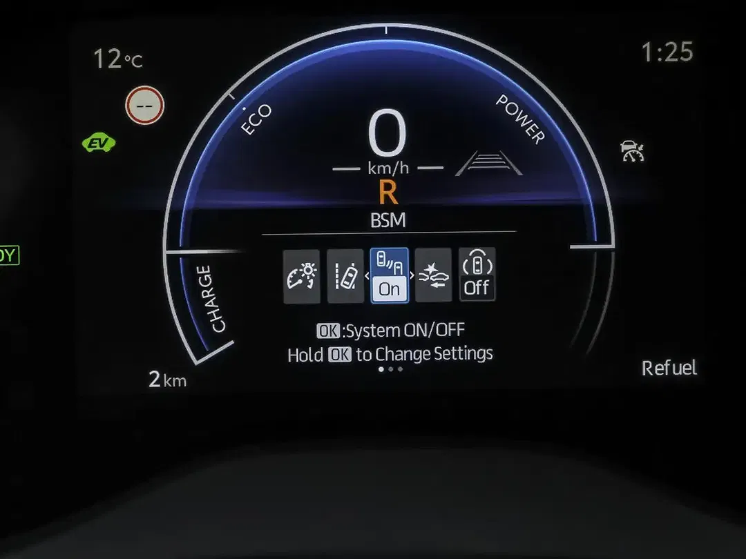 Toyota Yaris - Thumbnail 15