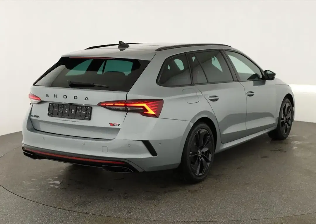 Skoda Octavia - Thumbnail 2