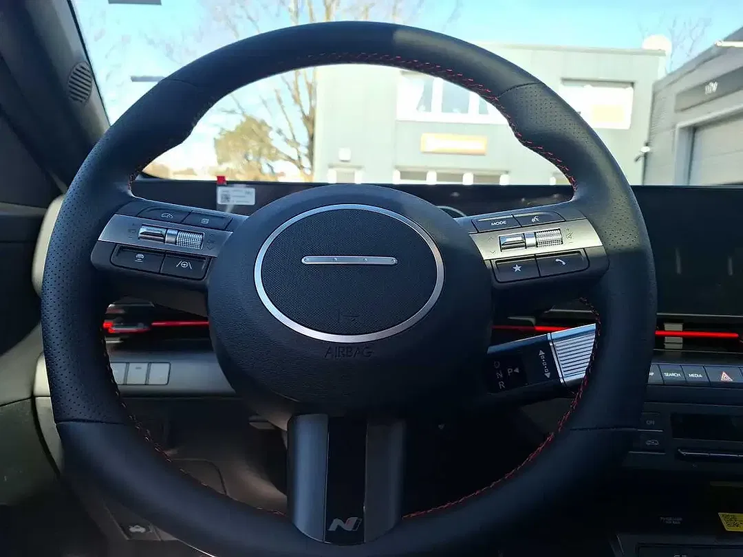 Hyundai KONA - Thumbnail 10
