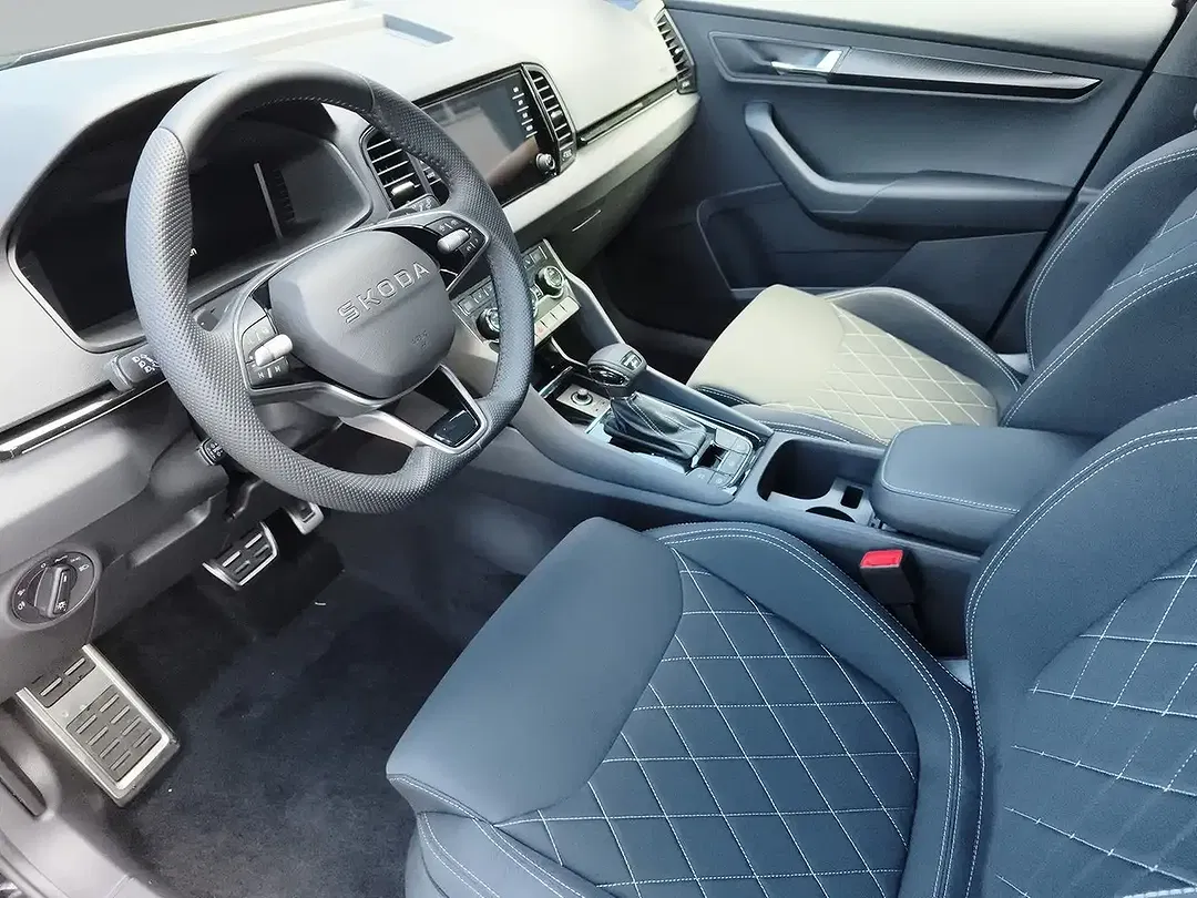 Skoda Karoq - Thumbnail 10