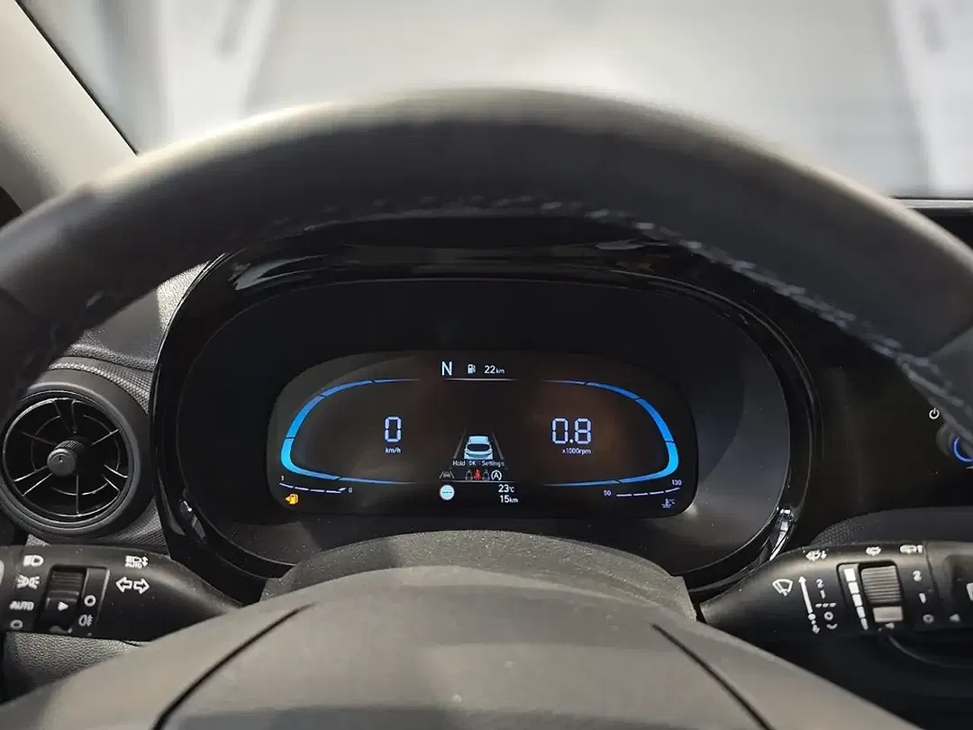 Hyundai i10 - Thumbnail 11