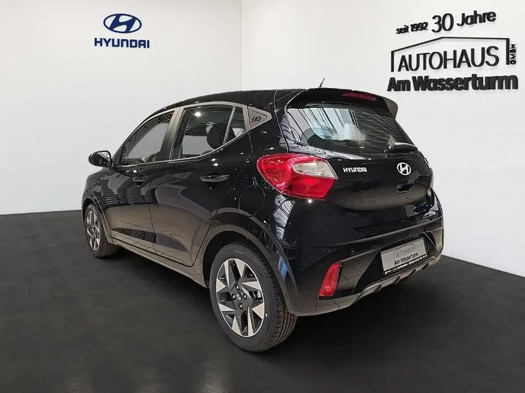 Hyundai i10 - Thumbnail 4