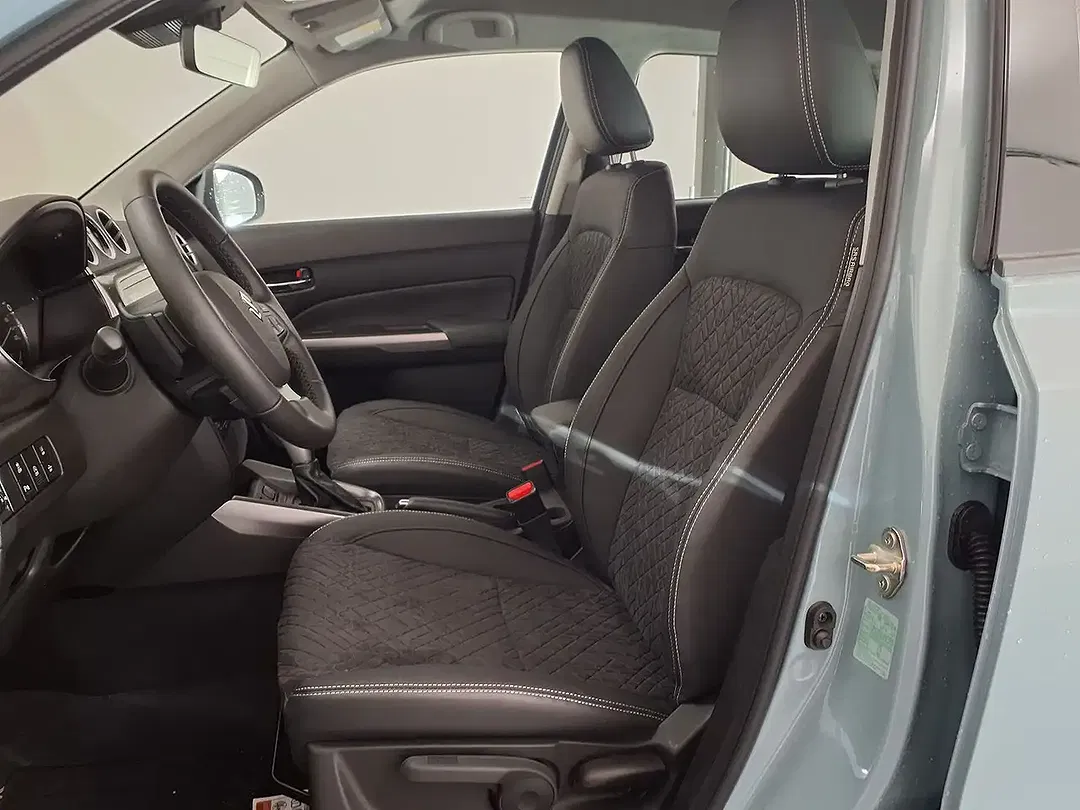 Suzuki Vitara - Thumbnail 9