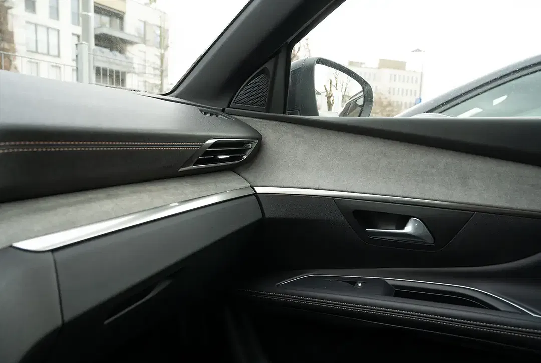 Peugeot 5008 - Thumbnail 11