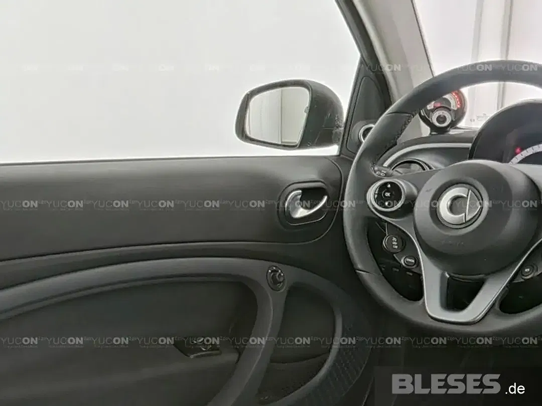 smart forTwo - Thumbnail 5