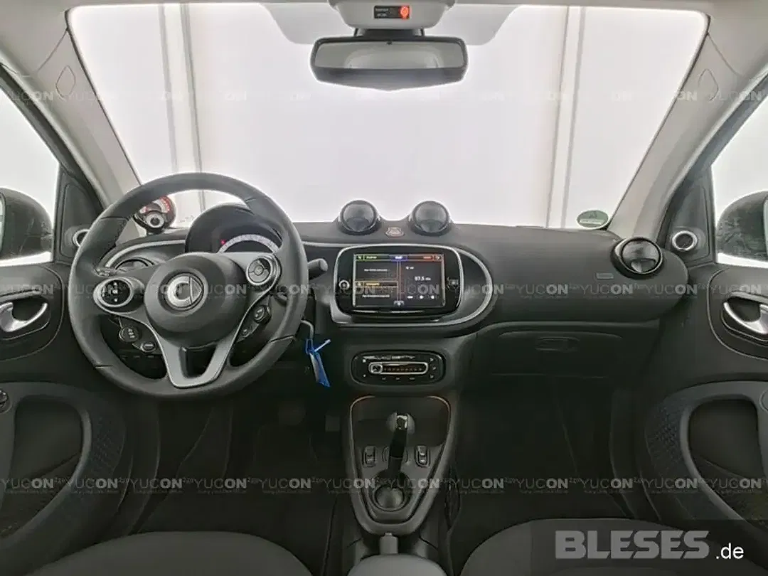 smart forTwo - Thumbnail 8