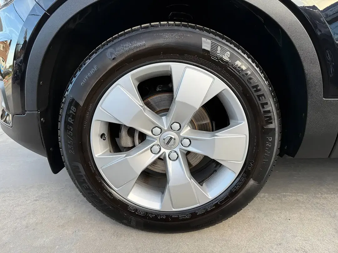 Volvo XC40 - Thumbnail 11