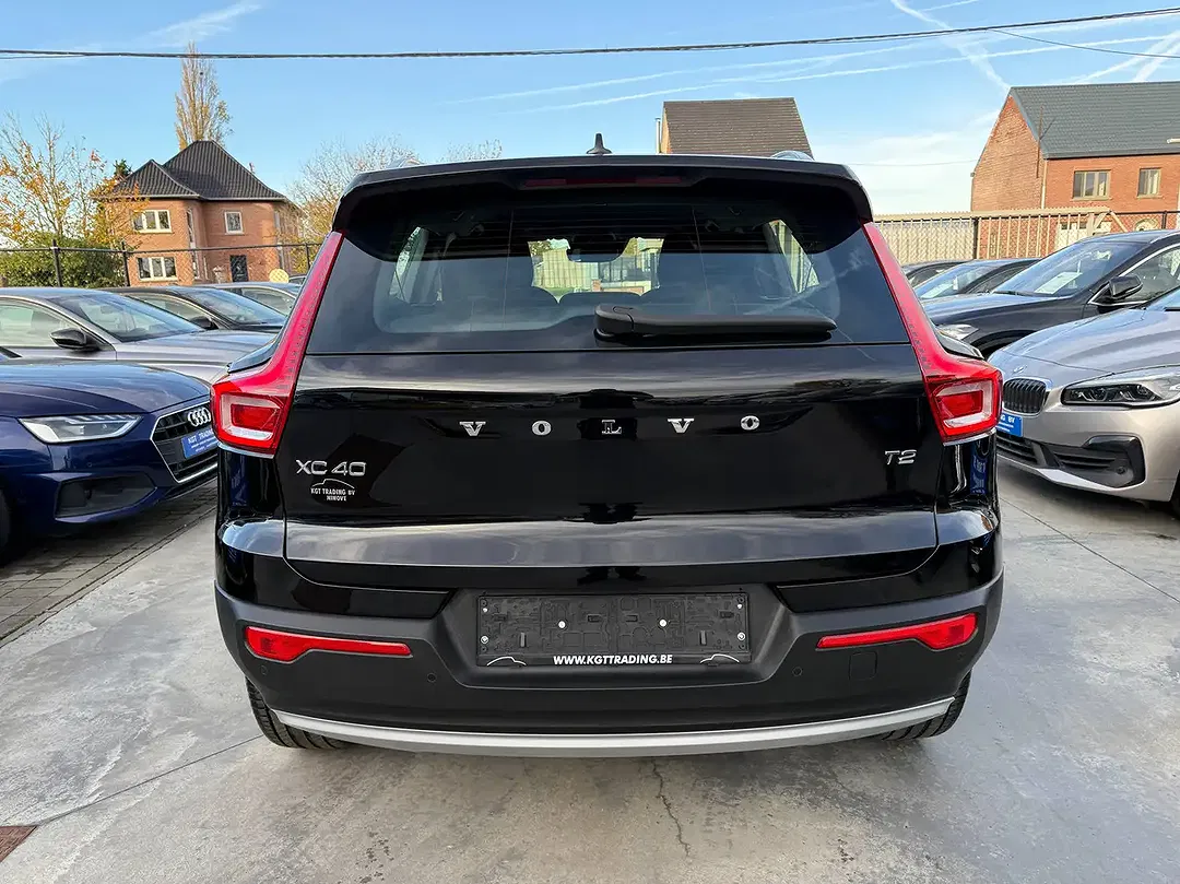 Volvo XC40 - Thumbnail 6