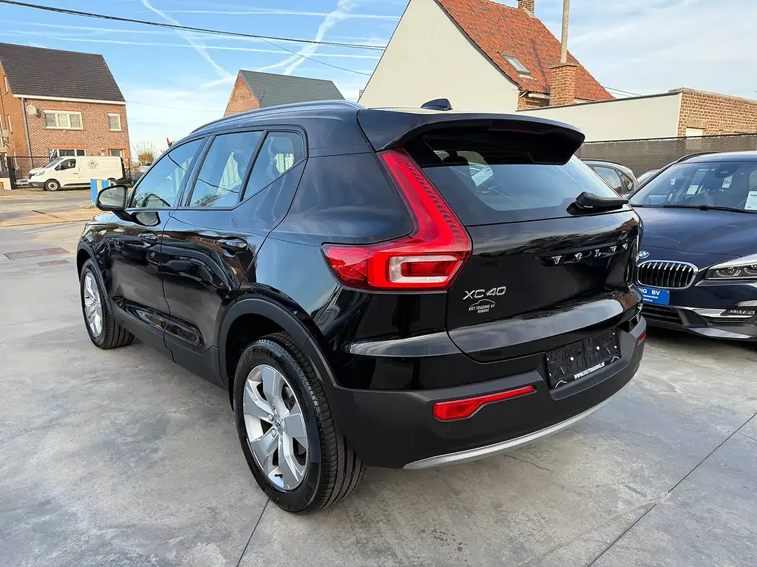 Volvo XC40 - Thumbnail 7