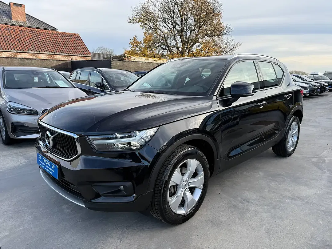 Volvo XC40 - Thumbnail 9