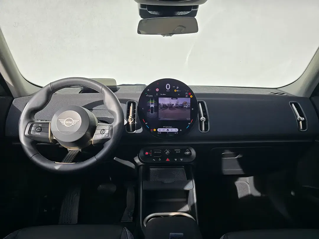 MINI Countryman C - Thumbnail 11