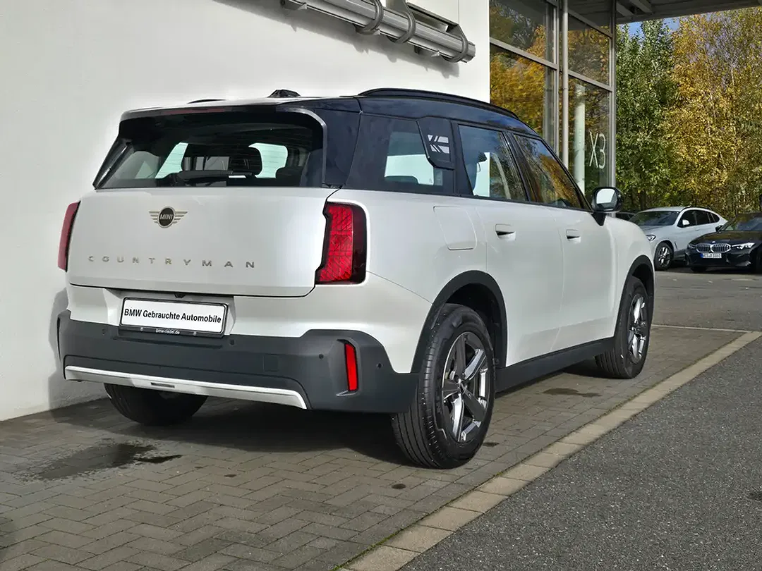 MINI Countryman C - Thumbnail 3
