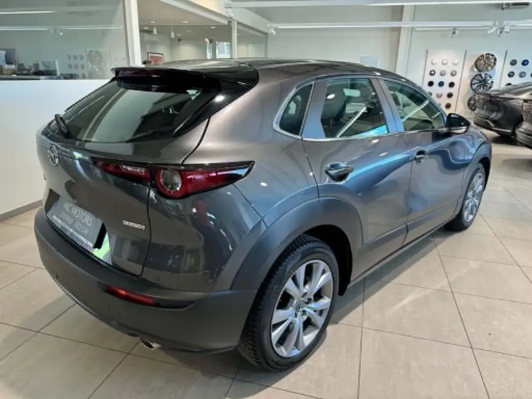 Mazda CX-30 - Thumbnail 4
