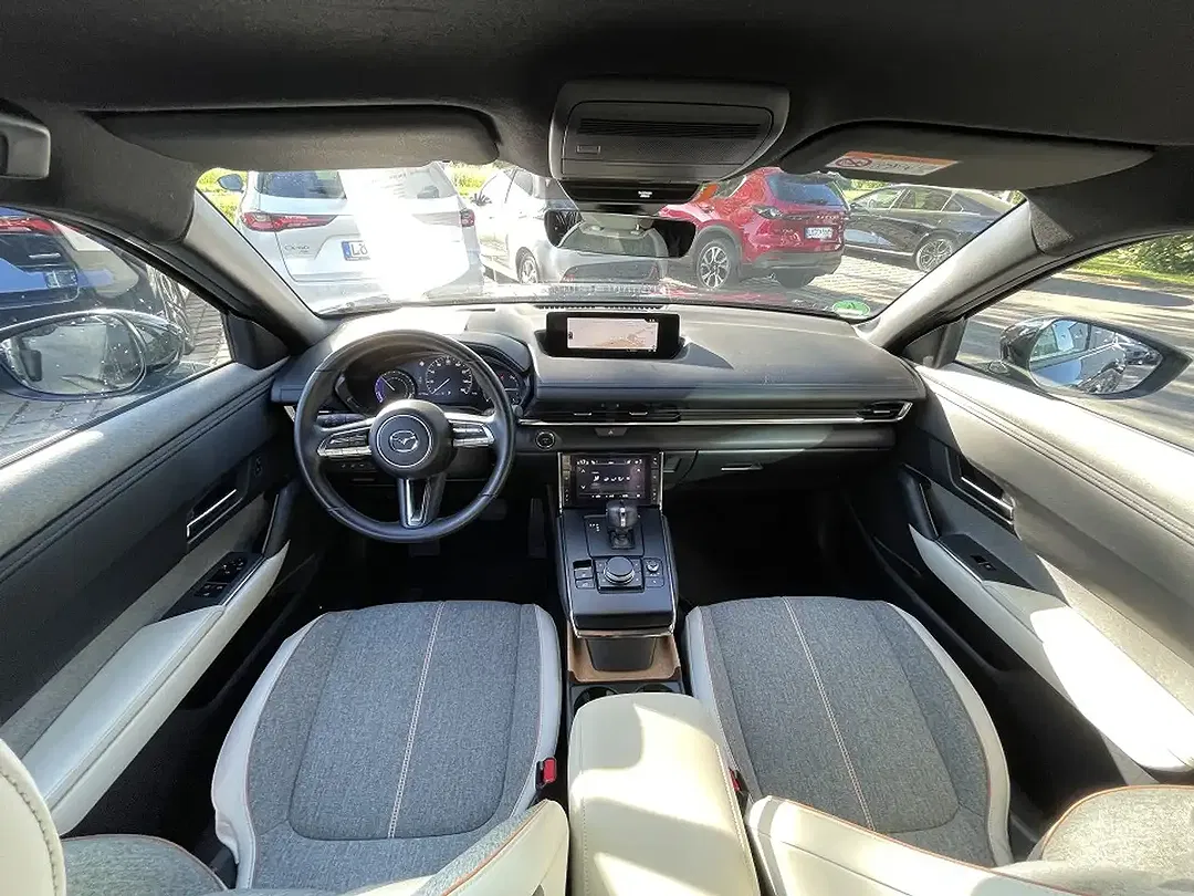Mazda MX-30 - Thumbnail 8