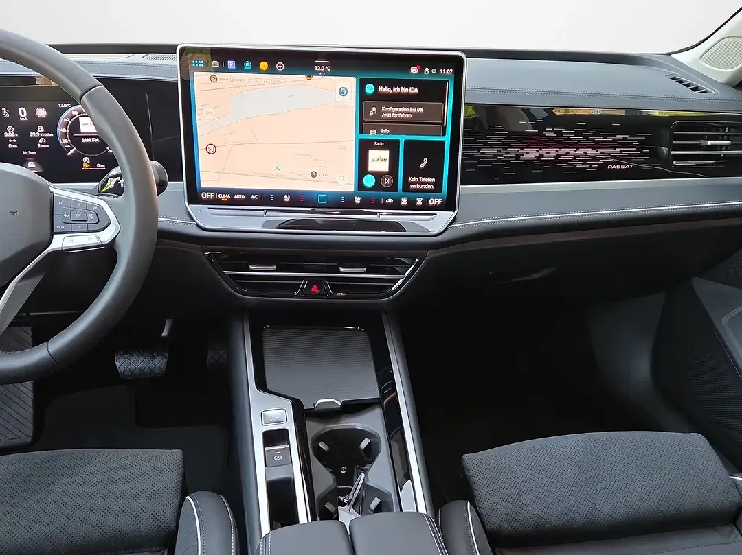 Volkswagen Passat Variant - Thumbnail 10