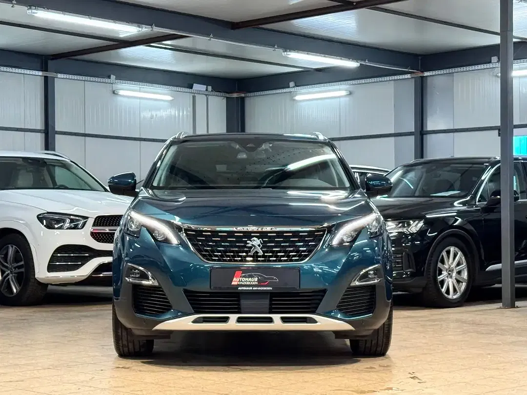 Peugeot 5008 - Thumbnail 2