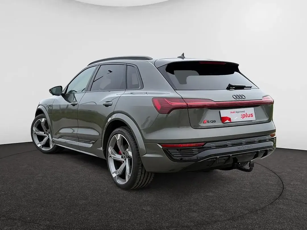 Audi SQ8 e-tron - Thumbnail 3
