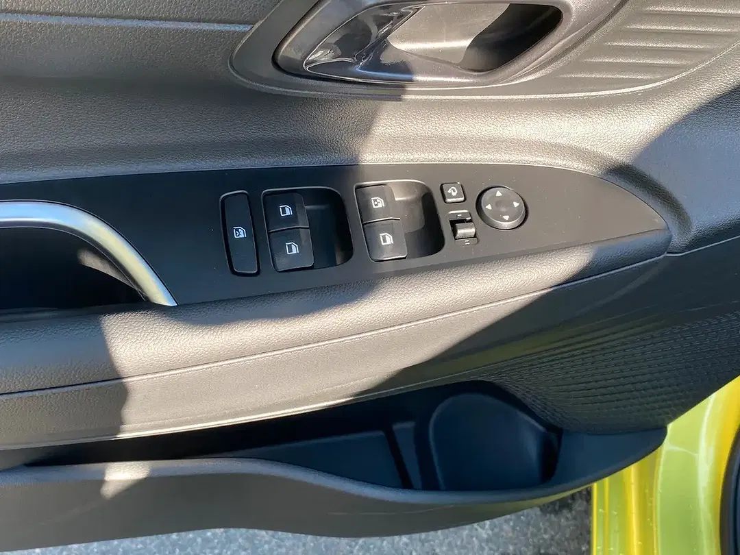 Hyundai i20 - Thumbnail 15