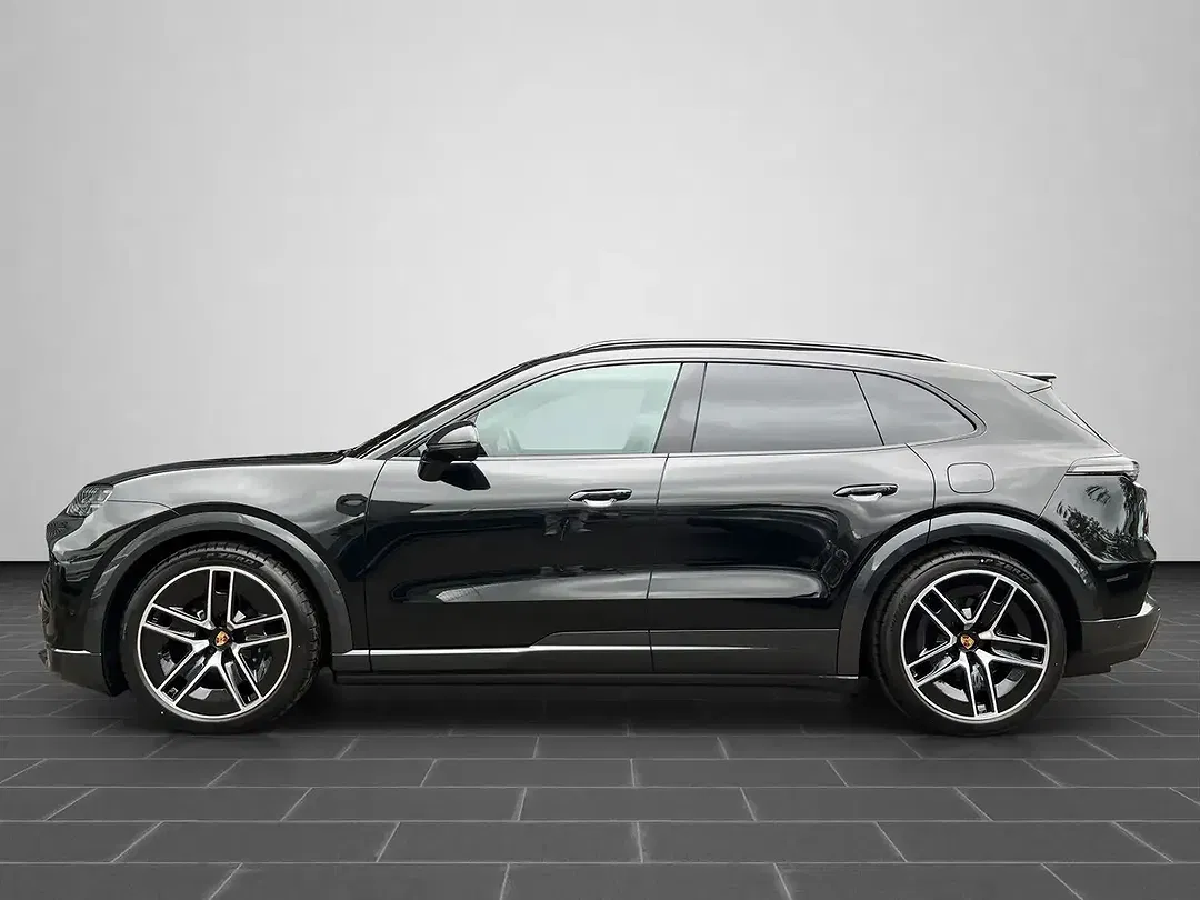Porsche Cayenne - Thumbnail 2