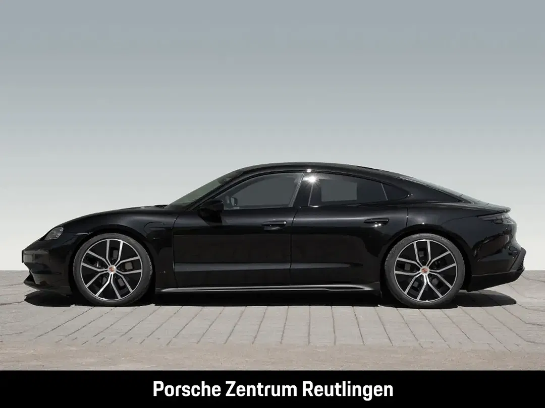 Porsche Taycan - Thumbnail 2