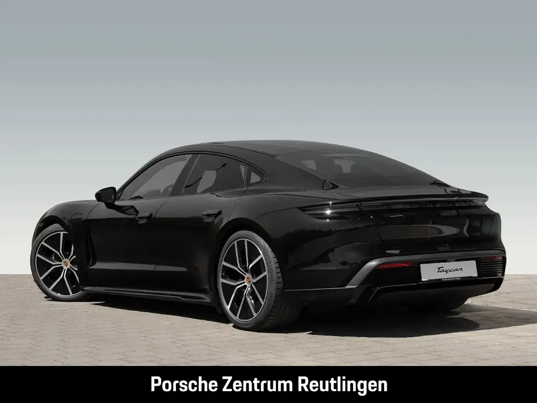 Porsche Taycan - Thumbnail 3