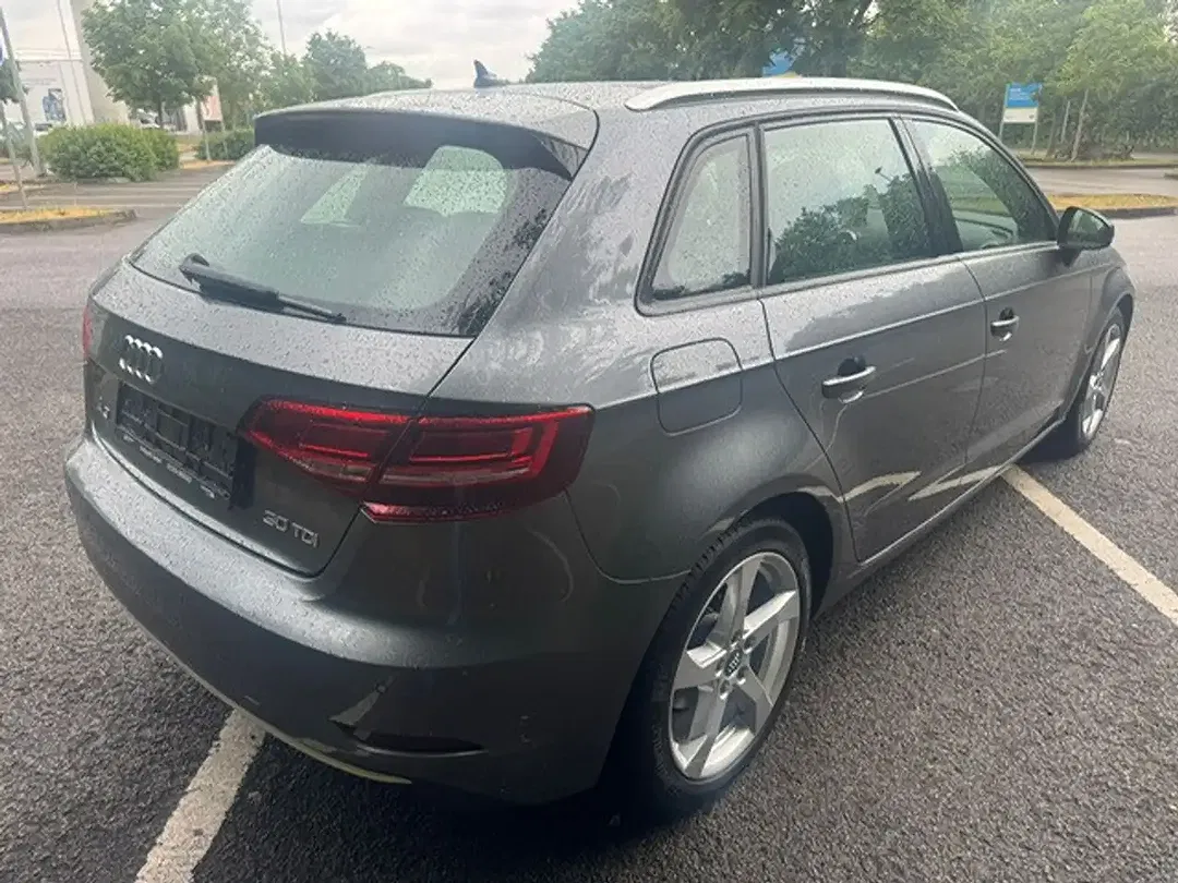 Audi A3 - Thumbnail 6