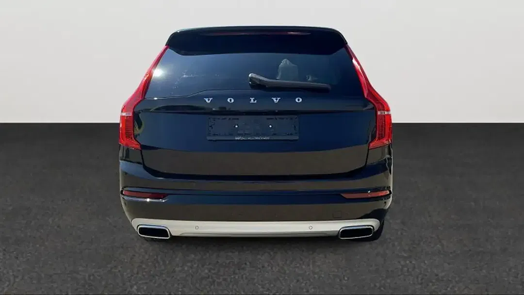 Volvo XC90 - Thumbnail 3