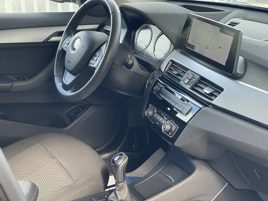 BMW X1 - Thumbnail 14
