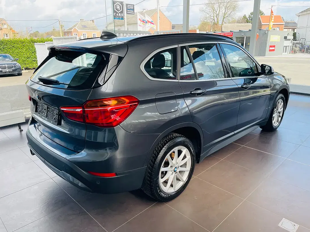 BMW X1 - Thumbnail 6