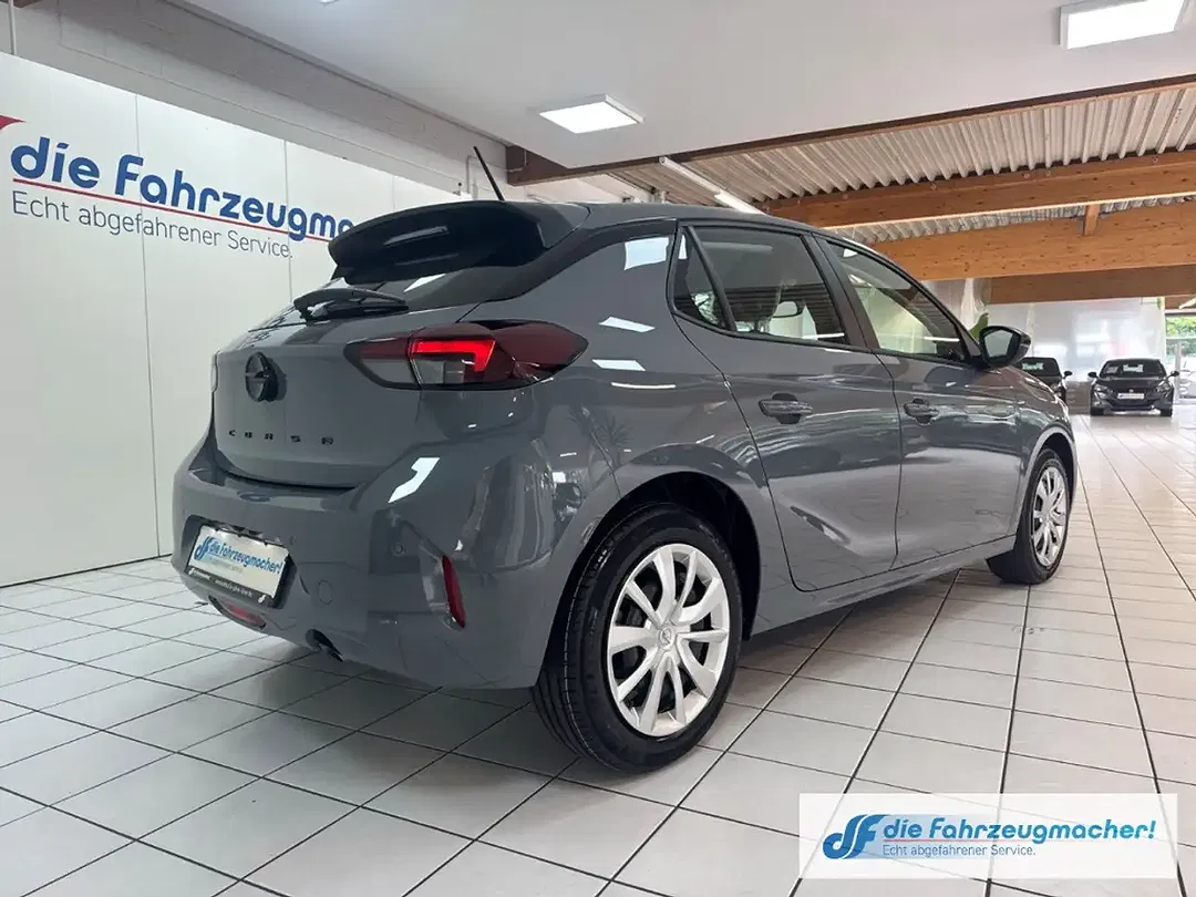 Opel Corsa - Thumbnail 4