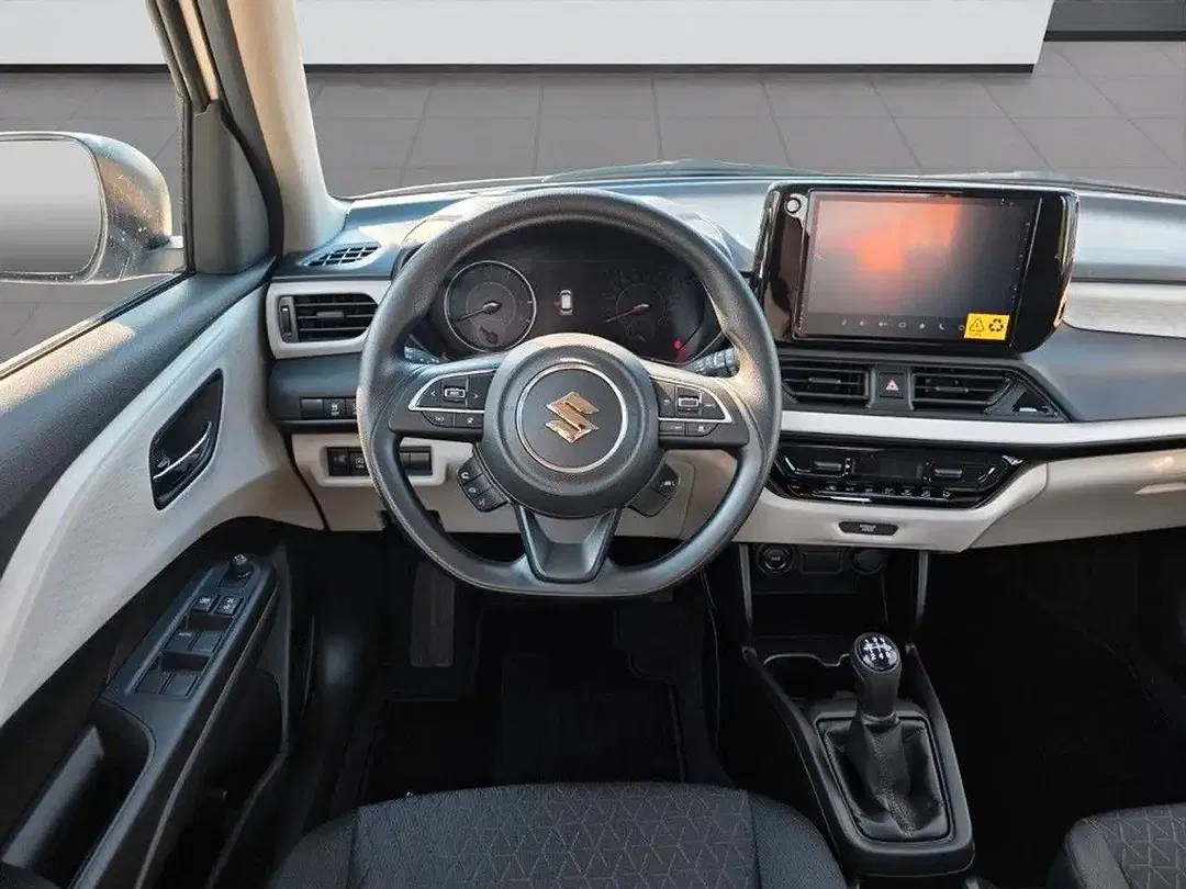 Suzuki Swift - Thumbnail 11