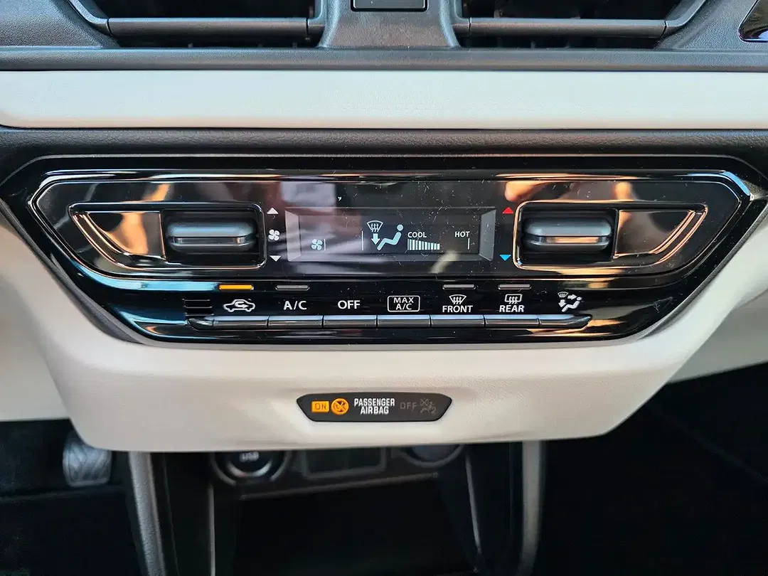 Suzuki Swift - Thumbnail 14