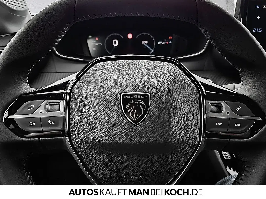 Peugeot 208 - Thumbnail 10