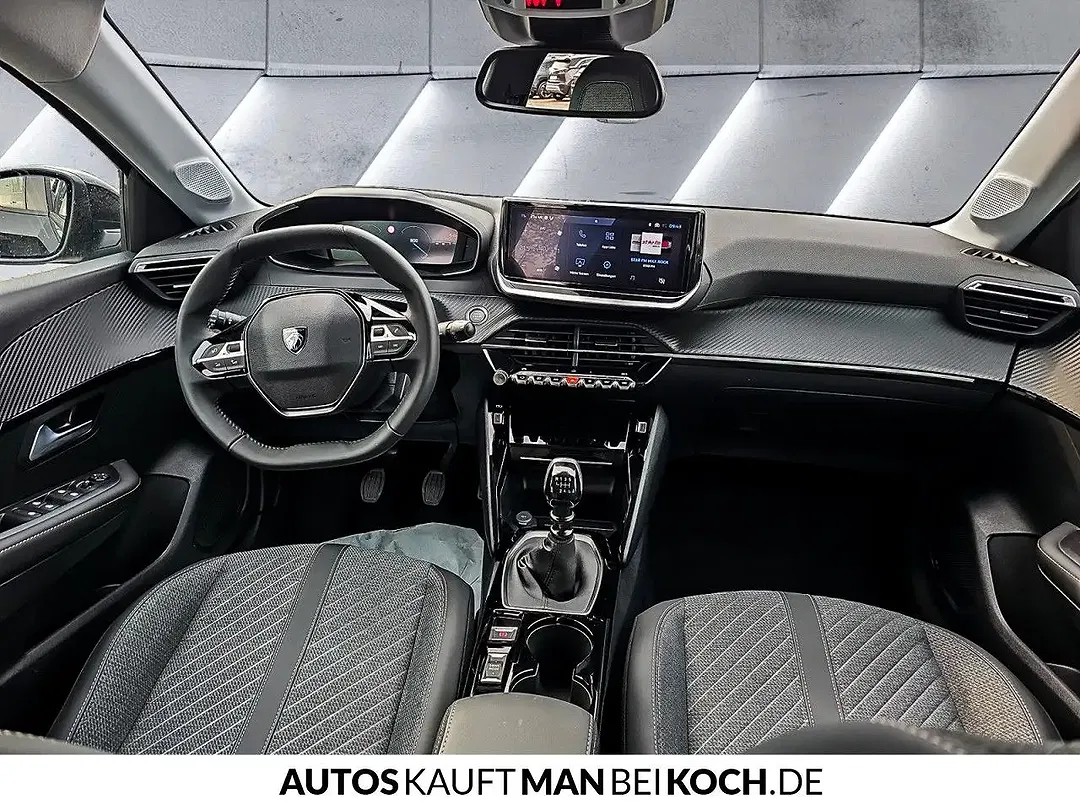 Peugeot 208 - Thumbnail 7