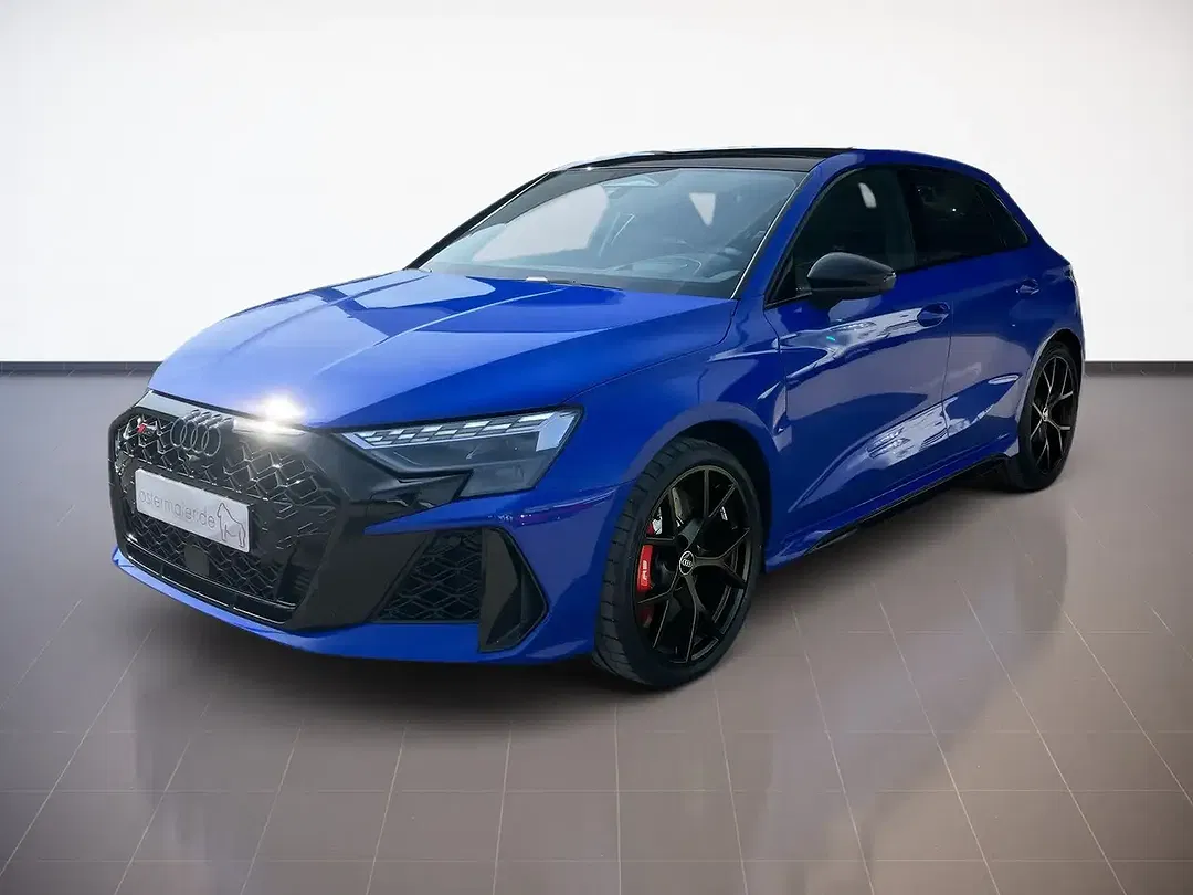 Audi RS3 - Thumbnail 1