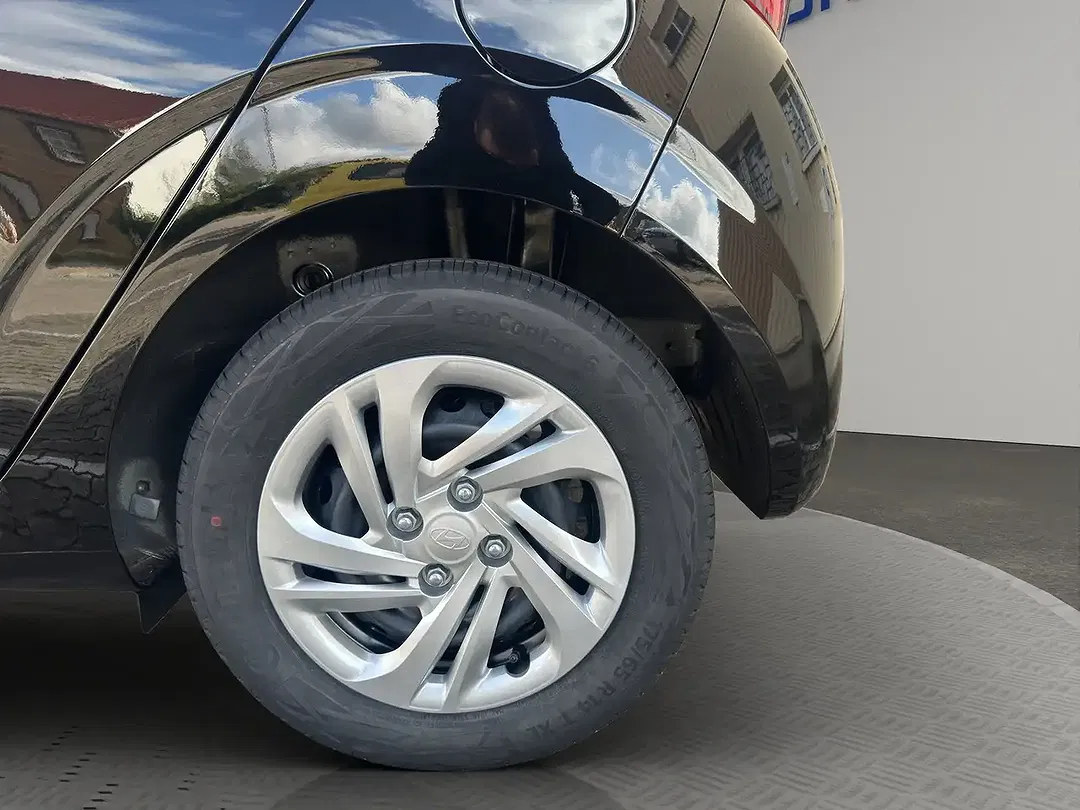 Hyundai i10 - Thumbnail 21