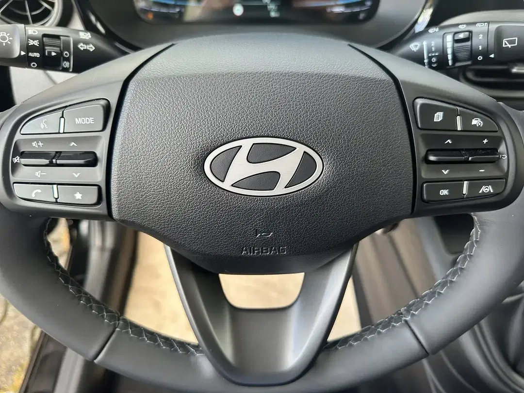 Hyundai i10 - Thumbnail 27