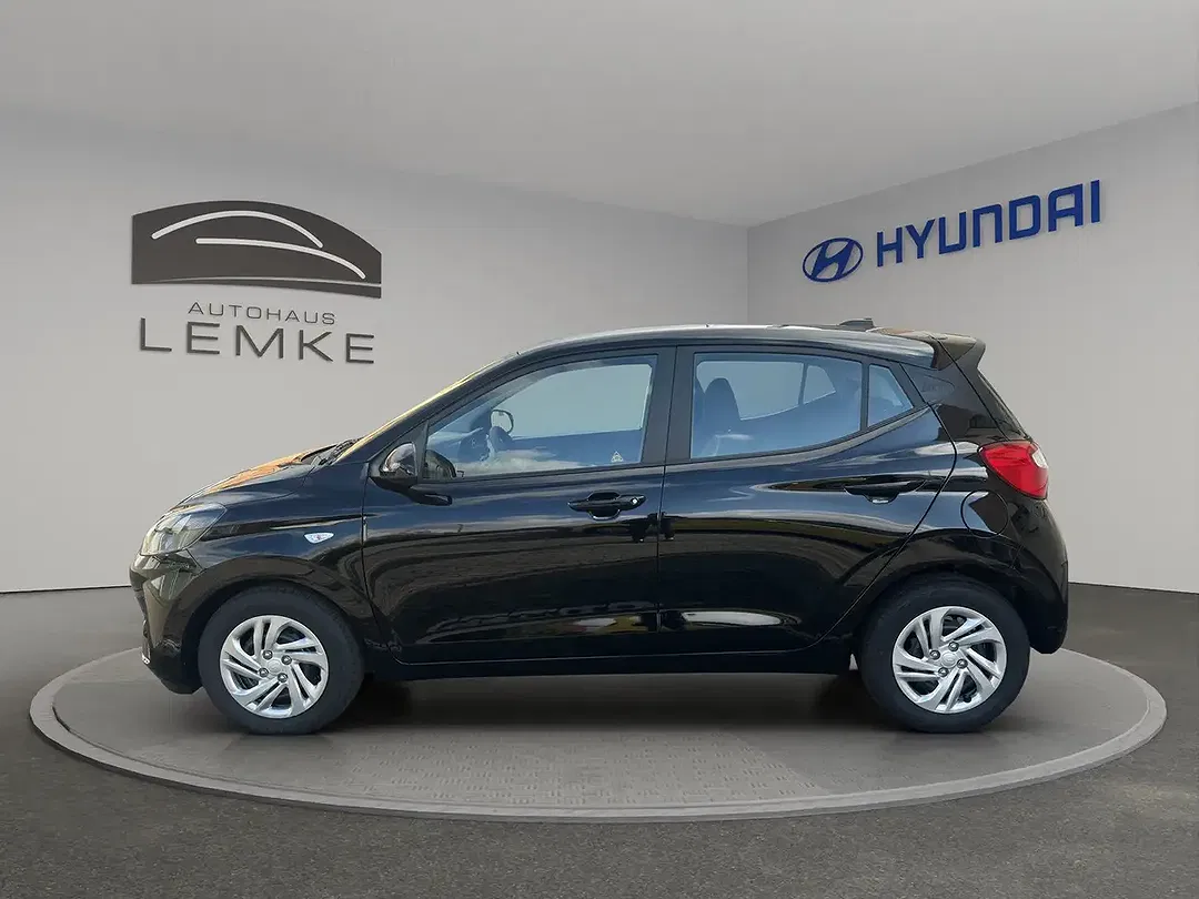 Hyundai i10 - Thumbnail 3
