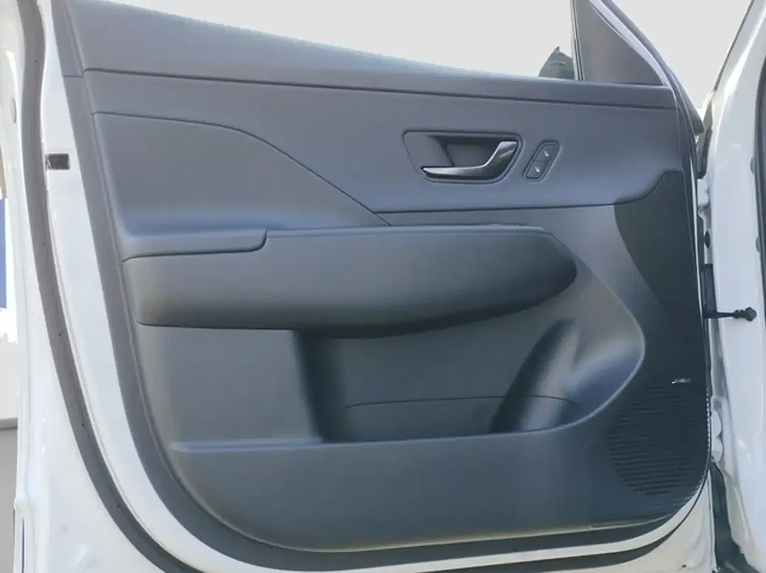 Hyundai KONA - Thumbnail 12