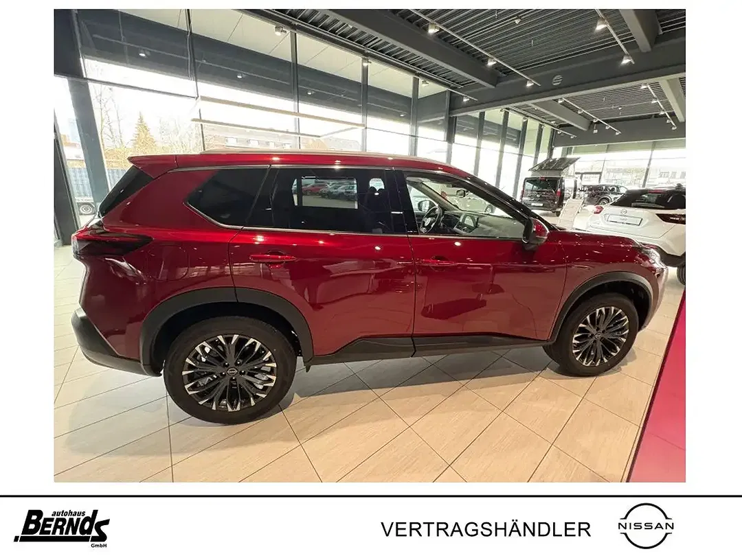 Nissan X-Trail - Thumbnail 4