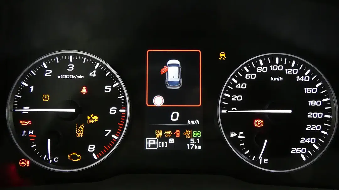 Subaru Crosstrek - Thumbnail 11