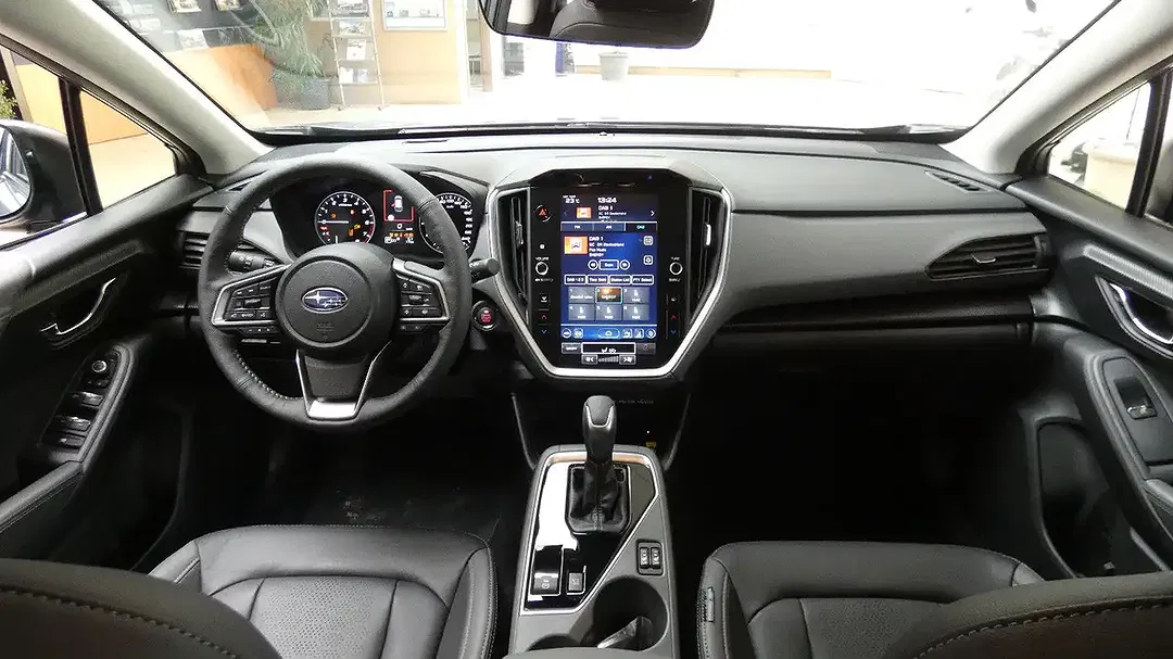 Subaru Crosstrek - Thumbnail 8